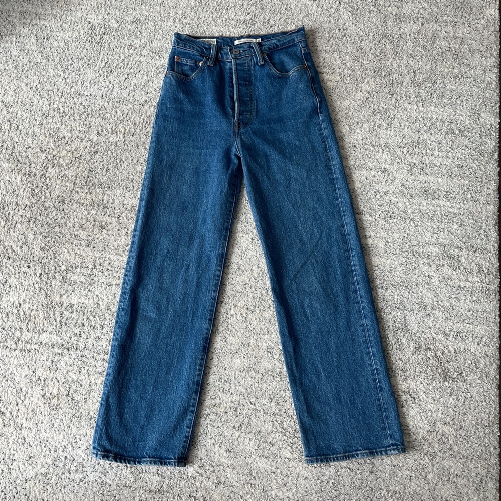 Levi’s ribcage straight jeans